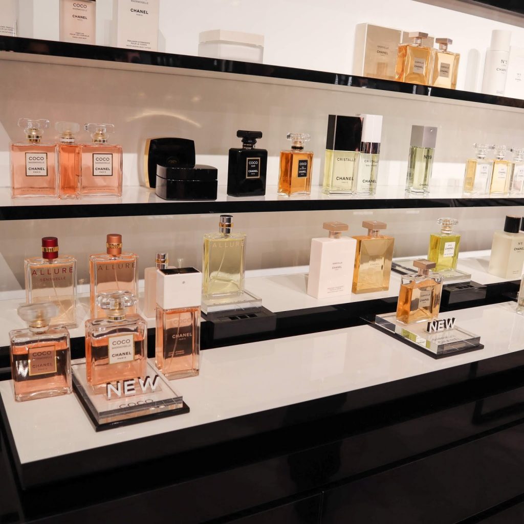 CHANEL Fragrance & Beauty Boutique in Israel • The Funny Bunny